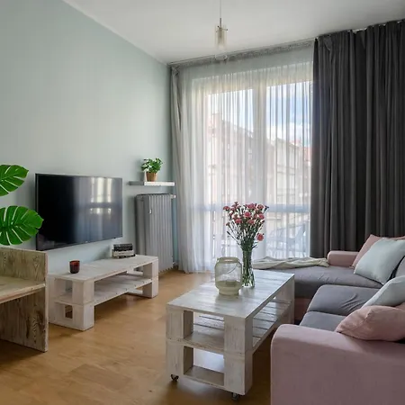 Rentplanet - Stare Apartment