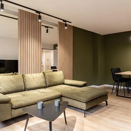 Rentplanet - Stare Apartament