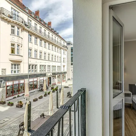 Rentplanet - Stare Apartament