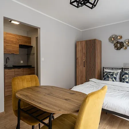 Rentplanet - Stare Apartament